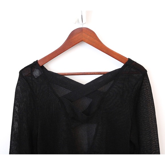 ✨2 for $22✨ H&M Black Glitter Long-Sleeve Top - Picture 3 of 6